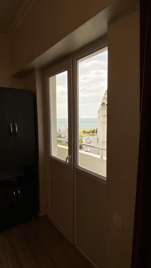 Gorgiladze Black Sea Apartment Batumi Exterior photo